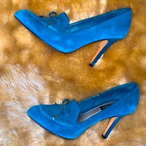 White House Black Market Teal Suede Heels Sz 7